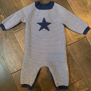Little Me💯cotton adorable winter onesie